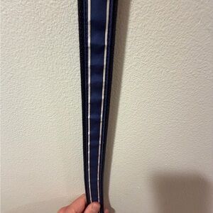 Vineyard Vines Hook Belt Men’s Size 38 Blue Stripe Leather Whale Logo